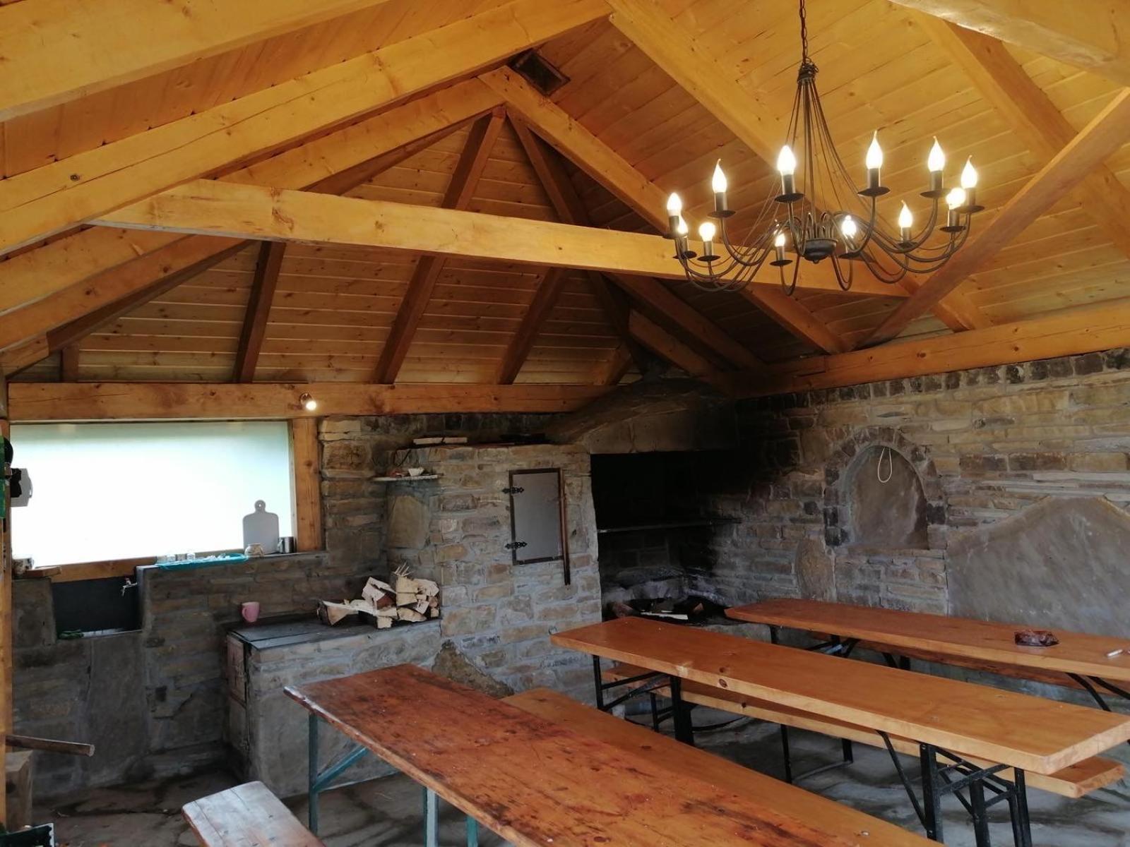 伊斯泰布纳Na Stoku住宿加早餐旅馆 外观 照片